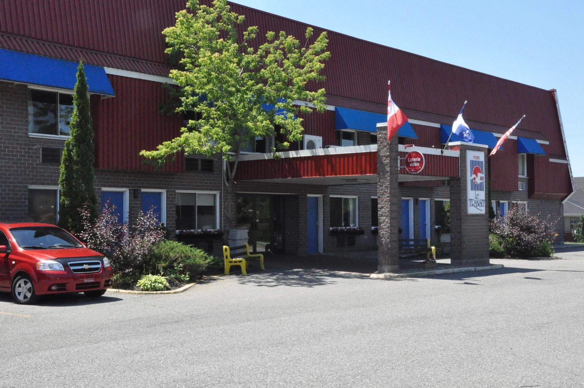 Motel Le Transit Mont-Saint-Hilaire Buitenkant foto